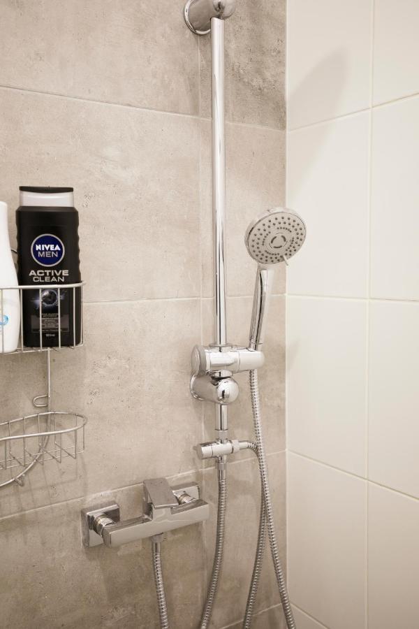 Ideal Bucarest